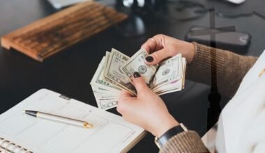 7 Enlightening Biblical Principles of Money Management