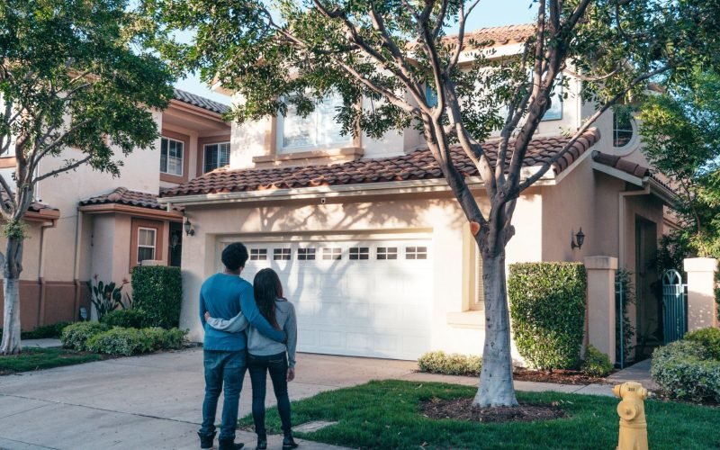 13 Powerful Prayer for Moving to a New Place With Bible Verses