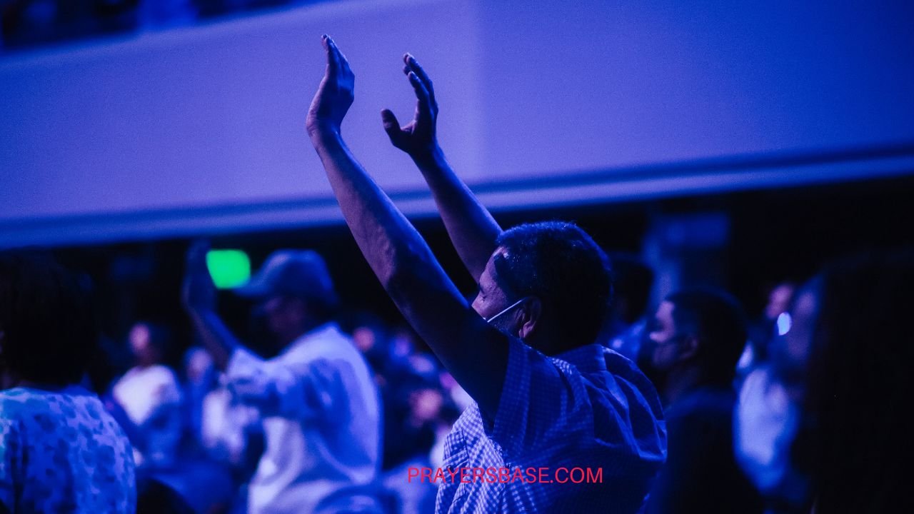 21 Powerful Prayers for Church Services to Invite God’s Presence, Unity ...